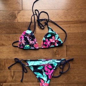 Billabong swim set